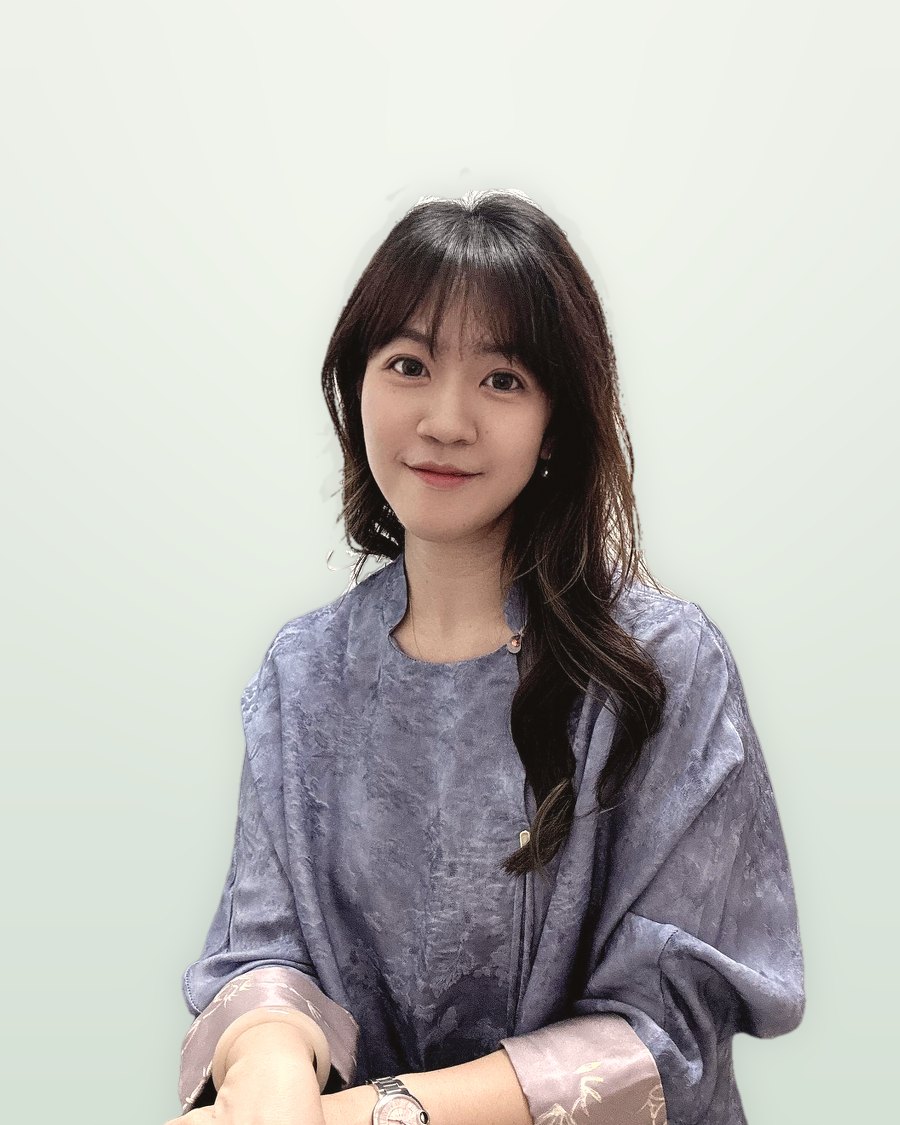 Dr. Ellie Han